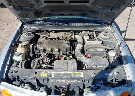 2002 Saturn S-Series Sl1 from USA, damaged, VIN 1G8ZH52892Z302735